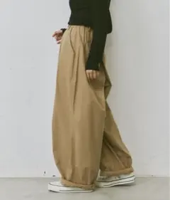 【ゆず様専用】Libra Cue／サーカスパンツ／バルーンパンツ／ベージュ