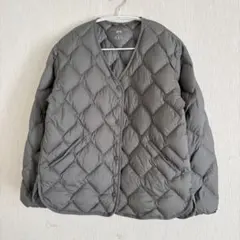 UNIQLO ユニクロ ウルトラライトダウン Vネック M オリーブ