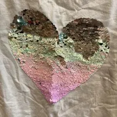 GAP KIDS ハート型スパンコールTシャツ