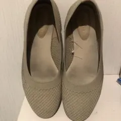 しまむら‼️一度だけ‼️CLOSSH ベージュ フラットシューズ