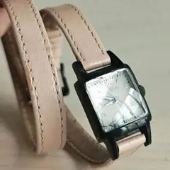 FURLA レディース ミニ　腕時計 クォーツ スクエア ピンクベージュのサムネイル