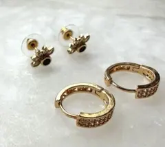 新品韓国ピアス　まとめ売り2点② キラキラ花？スタッドとパヴェフープゴールド