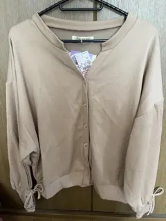 しまむら　さっぴ　長袖　カーディガン　ベージュ　淡色　リボン