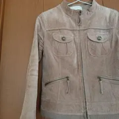 Item thumbnail for item c7cd55b7-8fc8-44ff-bf09-c07d75cd972f