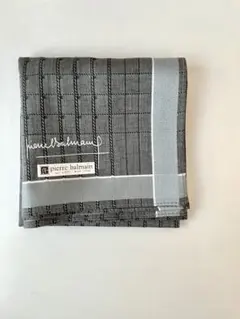 pierre balmain ハンカチ グレー チェック柄のサムネイル