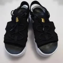 NIKE AIR MAX KOKO SANDAL ブラック　厚底のサムネイル