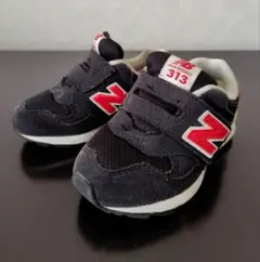 New Balance 313 ベビーシューズ 黒/赤 14 cm