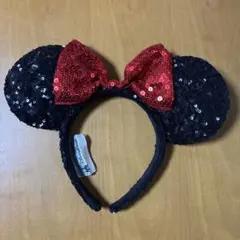 【美品】香港　海外　ディズニー　カチューシャ　ミニー　ラメ