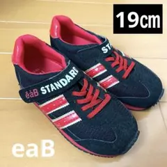 eaB 19センチ　スニーカー　新品未使用のサムネイル