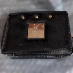 イブサンローラン YSL ブラックレザーポーチのサムネイル
