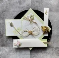 Item thumbnail for item 90d00e3e-a806-4ef6-8358-c3bd25723b4c