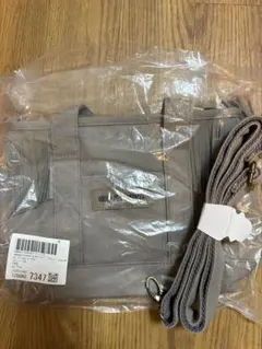 Item thumbnail for item 986b9412-2800-472d-8cd6-dc97902ab864