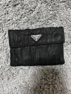 PRADA ブラック 三つ折り財布