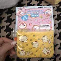 ポムポムプリン サンリオ　みんなのキルト　シークレットミニフラットポーチ