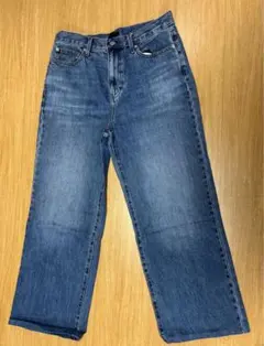UNIQLO ワイドストレートジーンズ　ブルー　レディース