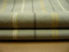 A608・綿100％・ストライプ柄・薄カーキー系3m・ブロードよりやや薄地