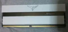 TEAMGROUP 16GB DDR4 3200MHz メモリー
