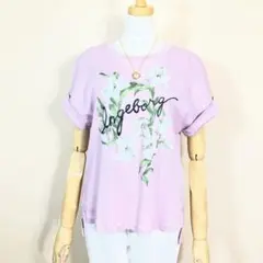 インゲボルグ　定価19,800円とても綺麗なカサブランカ柄の半袖Tシャツです❣️
