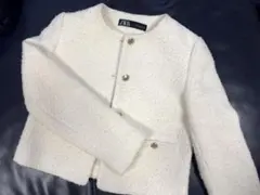 ZARAツイードノーカラージャケット