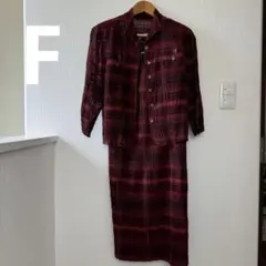 赤と黒のチェック柄セットアップ　レディース