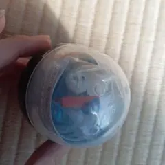 カプセルプラレール　トーマス　雪の中でおおはしゃぎ編　エドワード