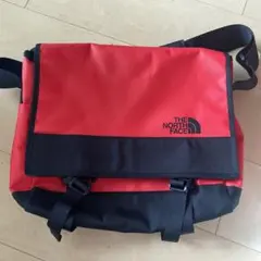 ザノースフェイス　メッセンジャーバッグ