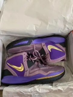 nike バッシュ 28