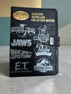 新品未開封】USJ限定 メダリオンケース （スーベニアメダルファイル