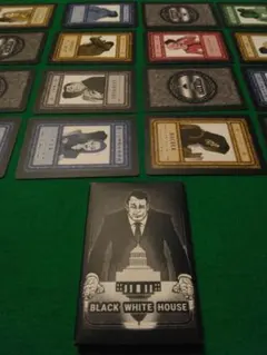 ブラックホワイトハウス（カードゲーム　ボードゲーム)