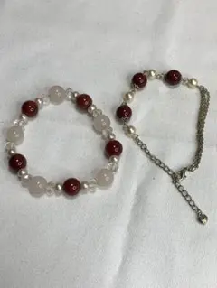 アクリルビーズとパールの2連ブレスレット