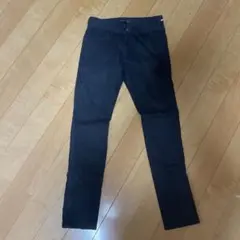 Tommy HILFIGERブラックデニムのサムネイル