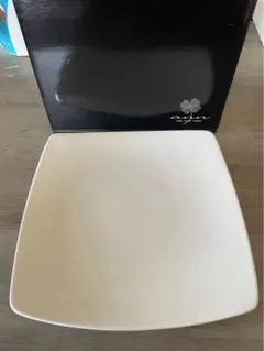 Item thumbnail for item e6b585bf-a291-4004-be25-fe47dfa7eeaa