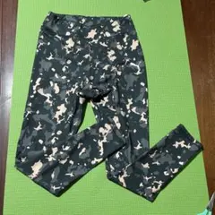 PUMA カモフラージュ ヨガパンツ