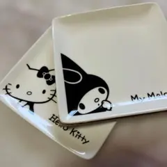 【新品✨未使用】ハローキティ & マイメロディ 小皿 2枚セット箱潰れ
