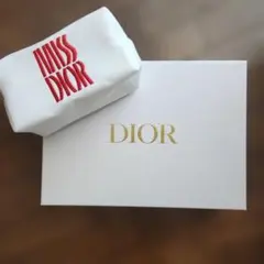 Diorギフトボックス(箱のみ)とポーチ