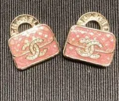 シャネル　ピアス　バッグ形