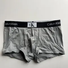 カルバンクライン　ローライズボクサー　M(S) グレー　ナイロンストレッチ　下着