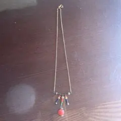 ハンドメイド ネックレス 赤いペンダント