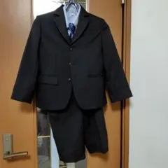 130cm ストライプ柄スーツ ネクタイ付き