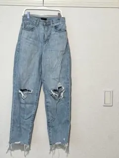 【UNIQLO】ユニクロジーンズ　ダメージジーンズ　22（56センチ）