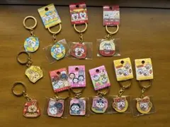 ちいかわ　ハチワレ　うさぎ　ご当地キーホルダーセット