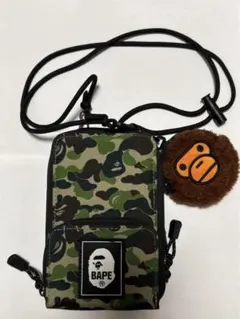BAPE KIDS◇A BATHING APEじゃばら式CAMOスマホショルダー - メルカリ