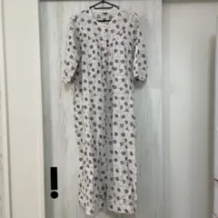 Item thumbnail for item b77059d9-b3a2-4469-8e49-432a2c2178f2