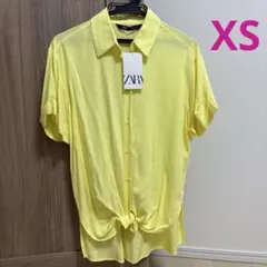 【新品・タグ付き】ZARA 半袖　ボタンシャツ　ブラウス　イエロー　XSのサムネイル