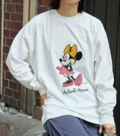 ★DISNEY★ミニーマウス♥長袖Tシャツ★刺繍!ゆるロンT★新品タグ付き❗️