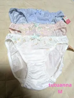 Item thumbnail for item 9c50fa10-e7fa-48b8-bd91-039277d9f965