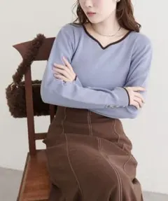 ハートネック配色ニットプルオーバー サックスブルー