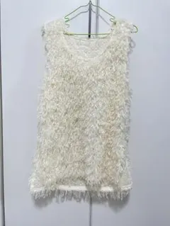 FLASH BLUE ⁂ しまむら　Tフリンジファーベスト　オフホワイト　L