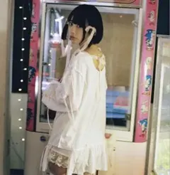 keisuke kanda リボン結びのガーゼシャツ真っ白のサムネイル