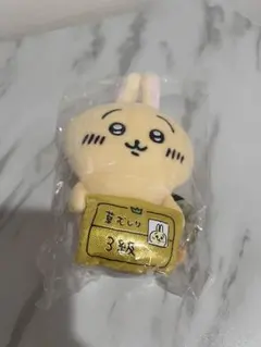 ちいかわ うさぎ デスクトップから見守るひっかけ ぬいぐるみ 草むしり検定のサムネイル